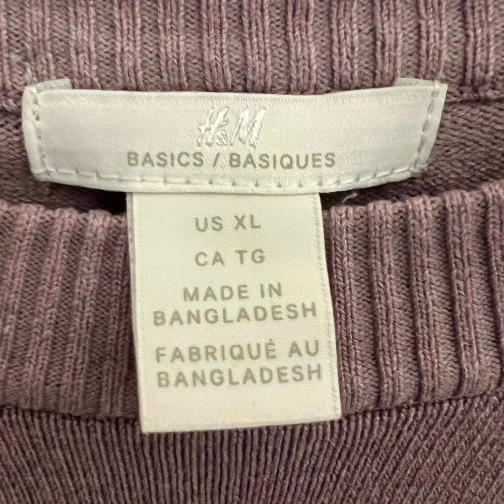 H & M Basics Sweater Sz XL Gently Used - Picture 3 of 3